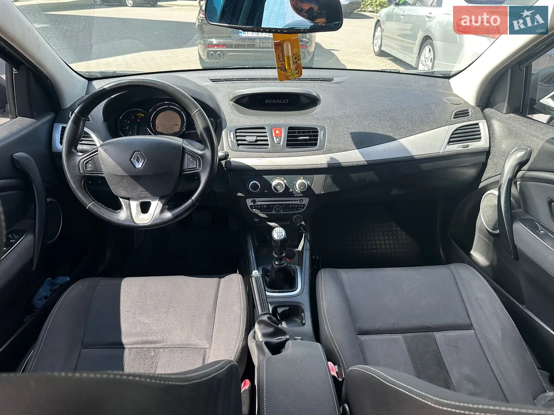 2010 Renault Megane - мініатюра 11