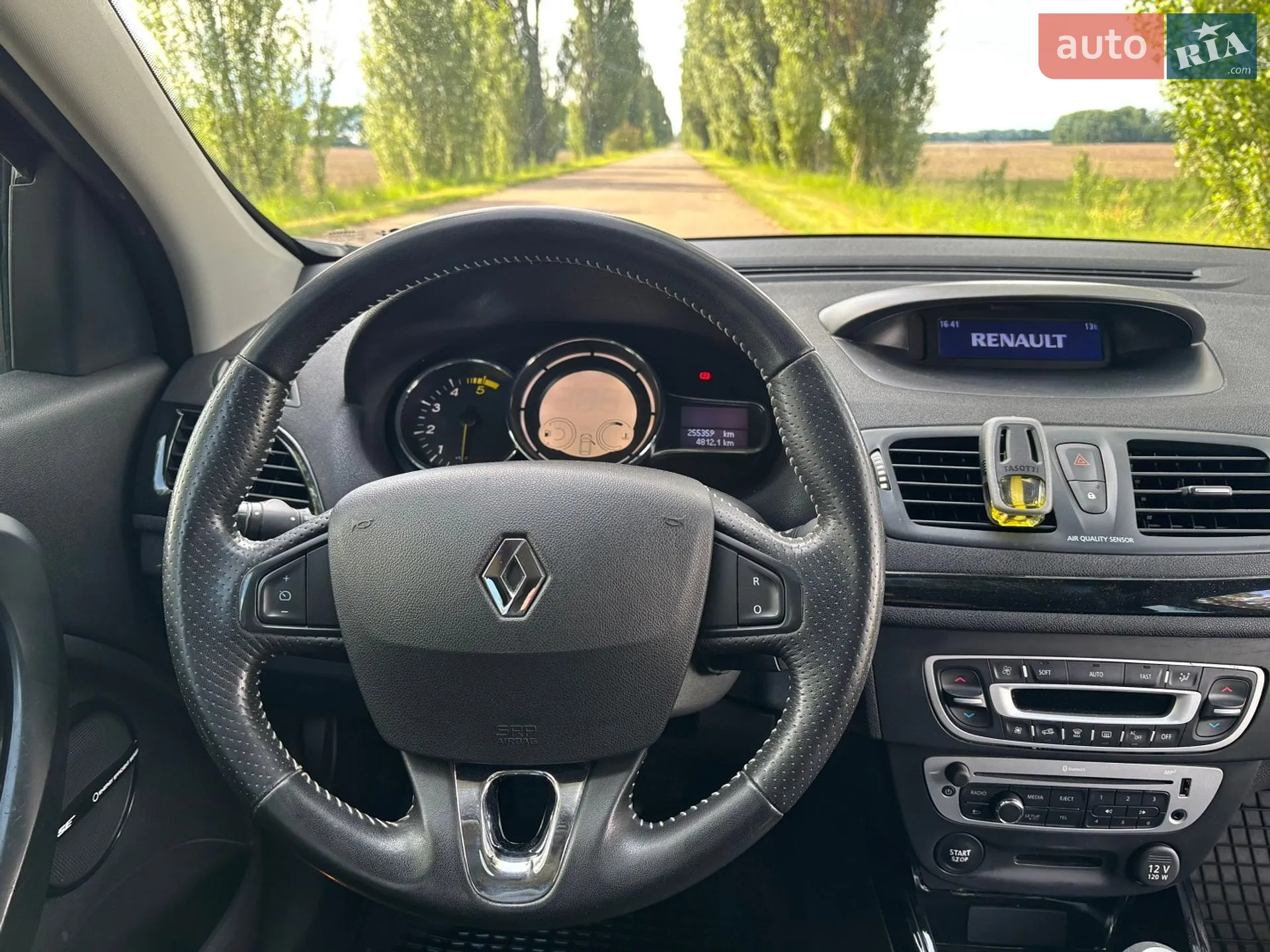 2013 Renault Megane - мініатюра 26