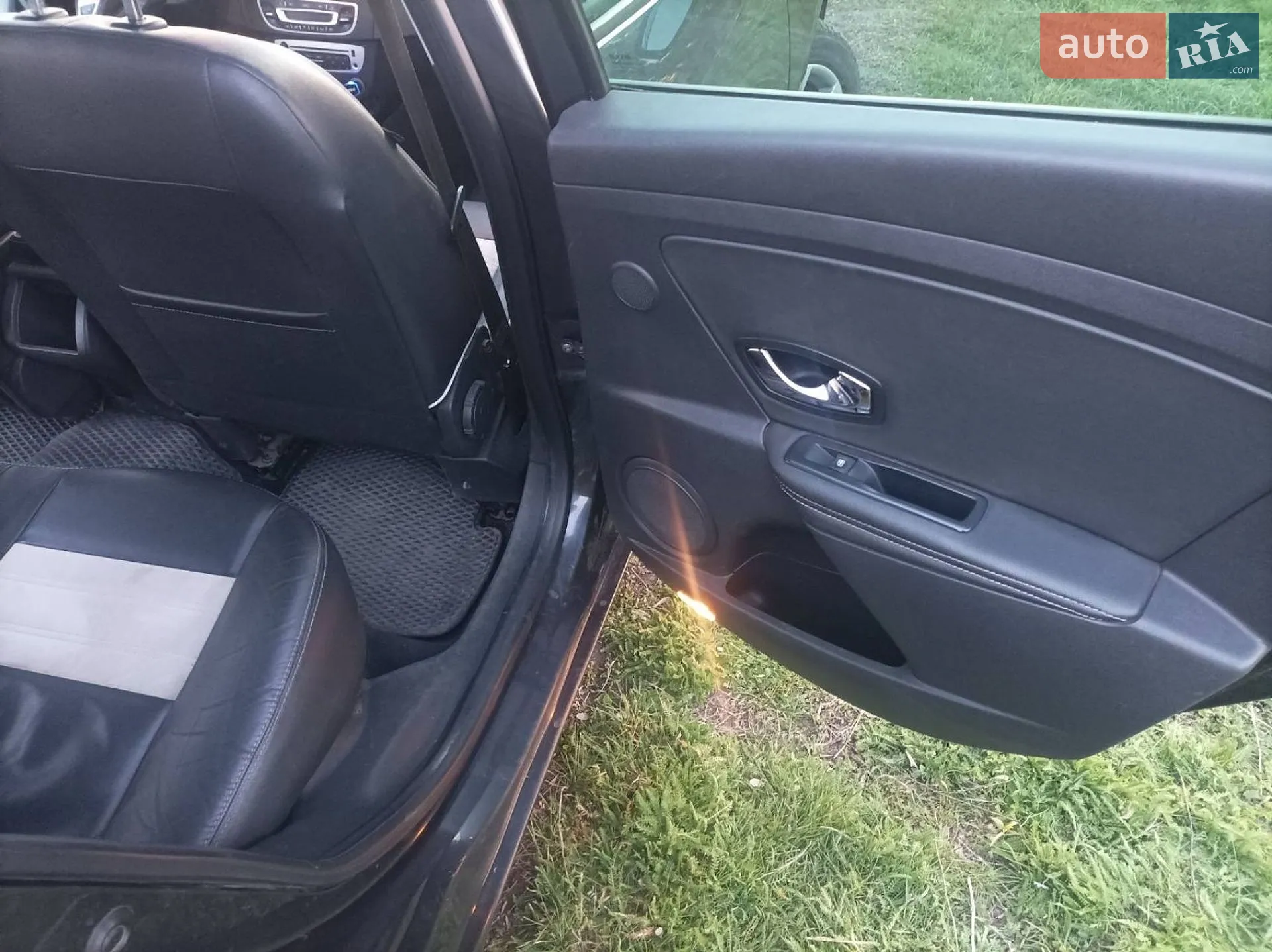 2012 Renault Megane - мініатюра 5