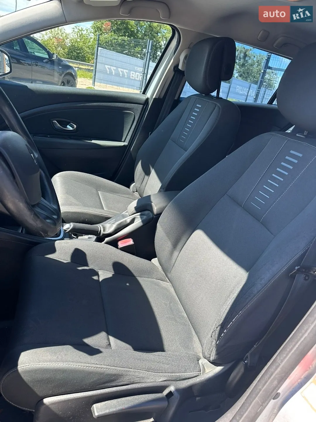 2011 Renault Megane - мініатюра 9
