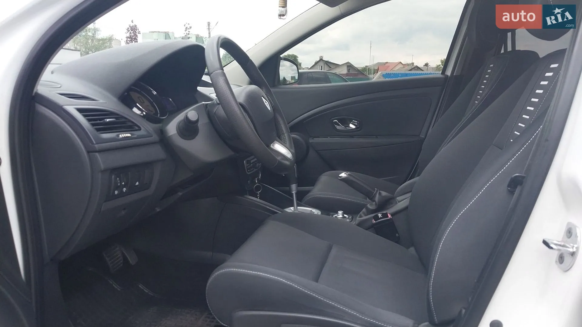2011 Renault Megane - мініатюра 26