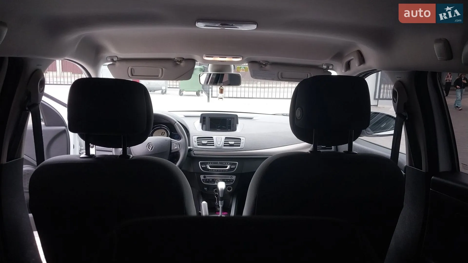 2011 Renault Megane - мініатюра 28