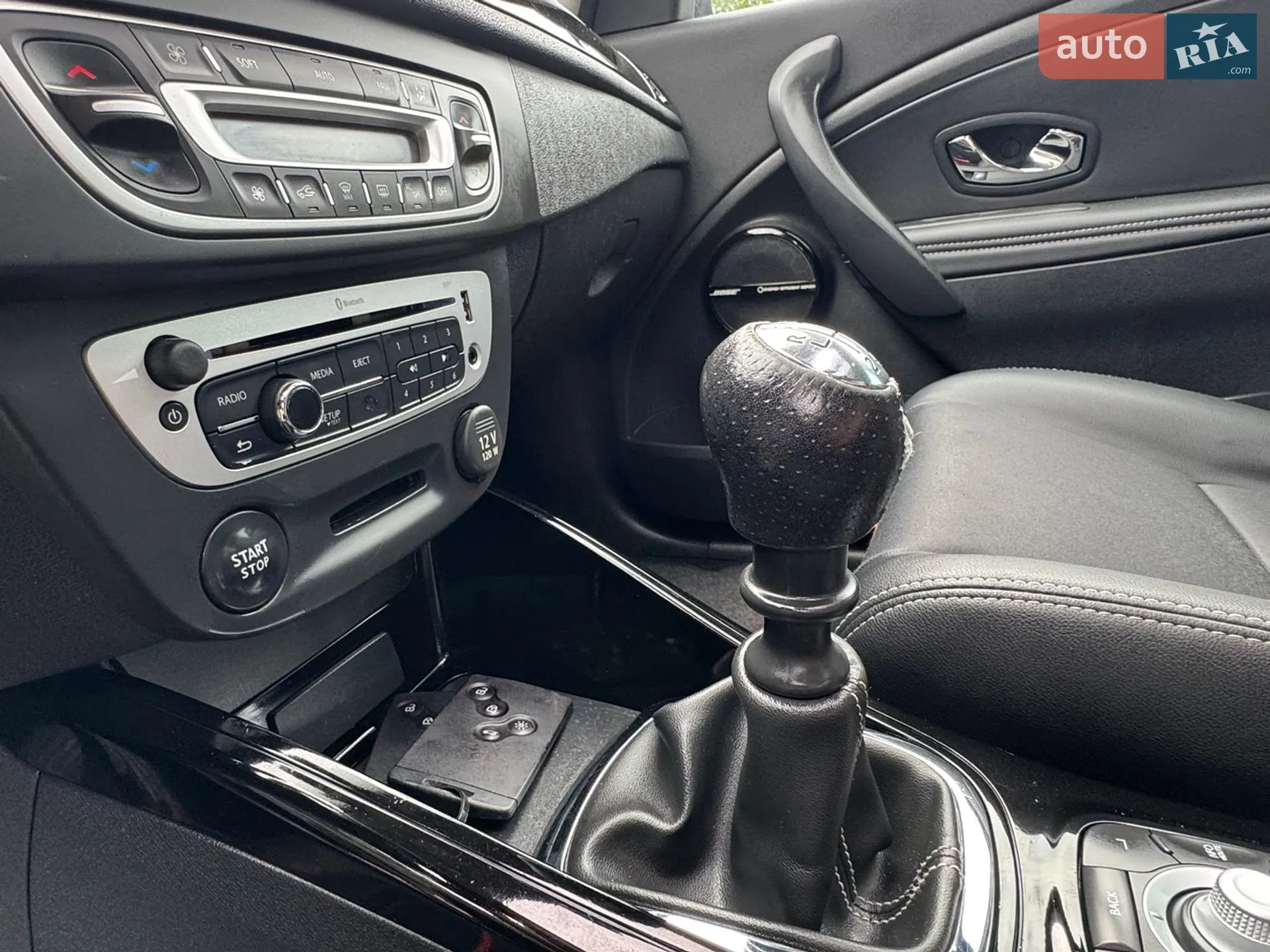 2013 Renault Megane - мініатюра 45