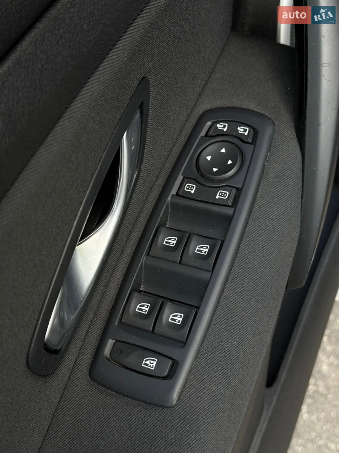 2010 Renault Megane - мініатюра 42