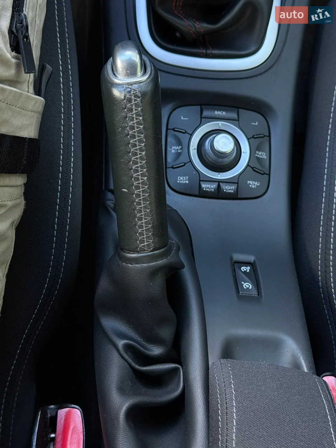 2010 Renault Megane - мініатюра 60