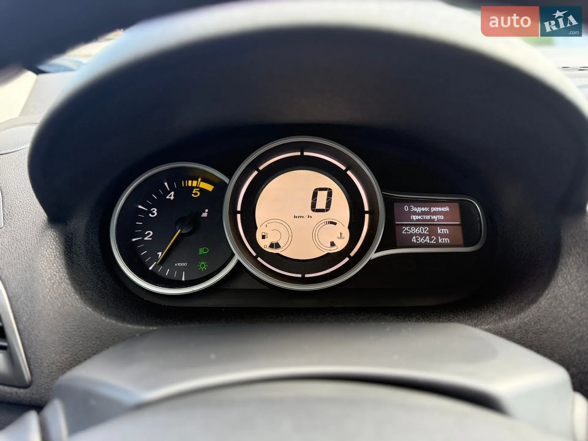 2014 Renault Megane - мініатюра 27