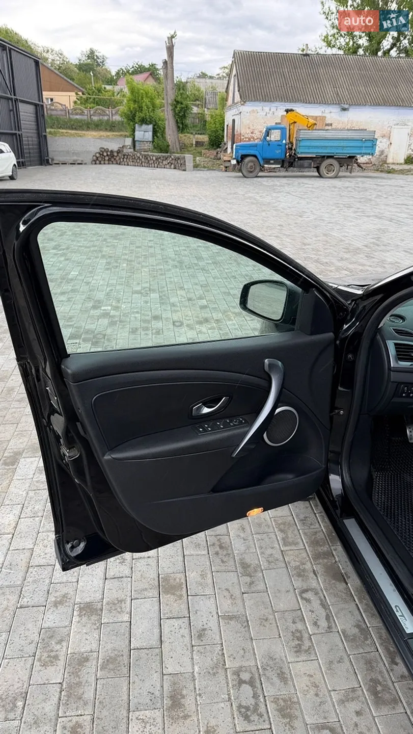 2011 Renault Megane - мініатюра 15