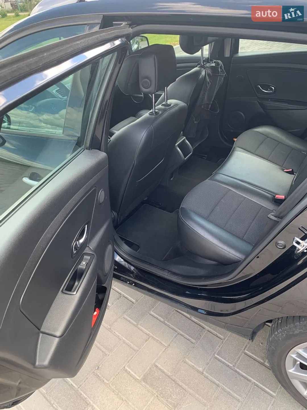 2012 Renault Megane - мініатюра 14