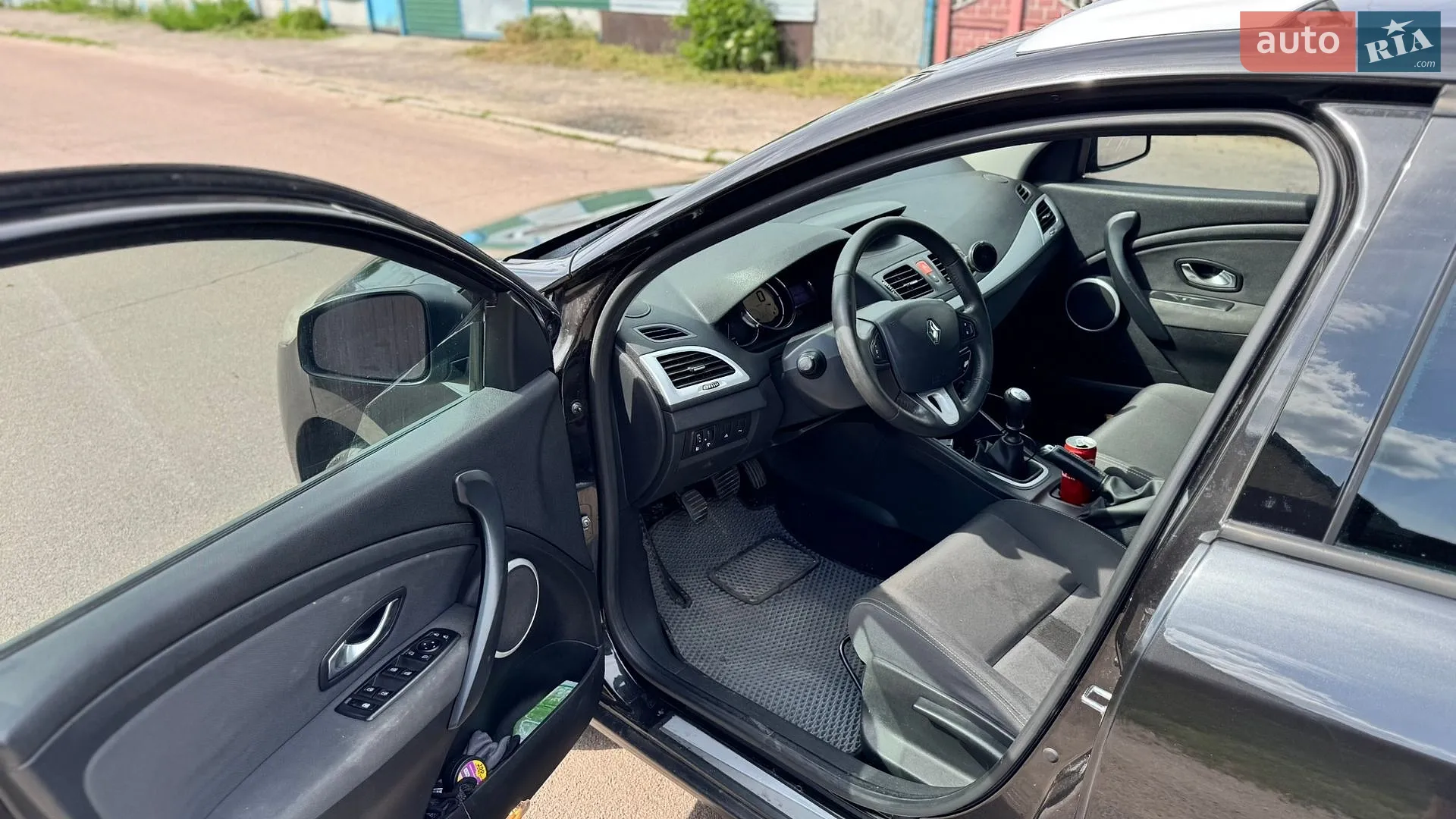2010 Renault Megane - мініатюра 8