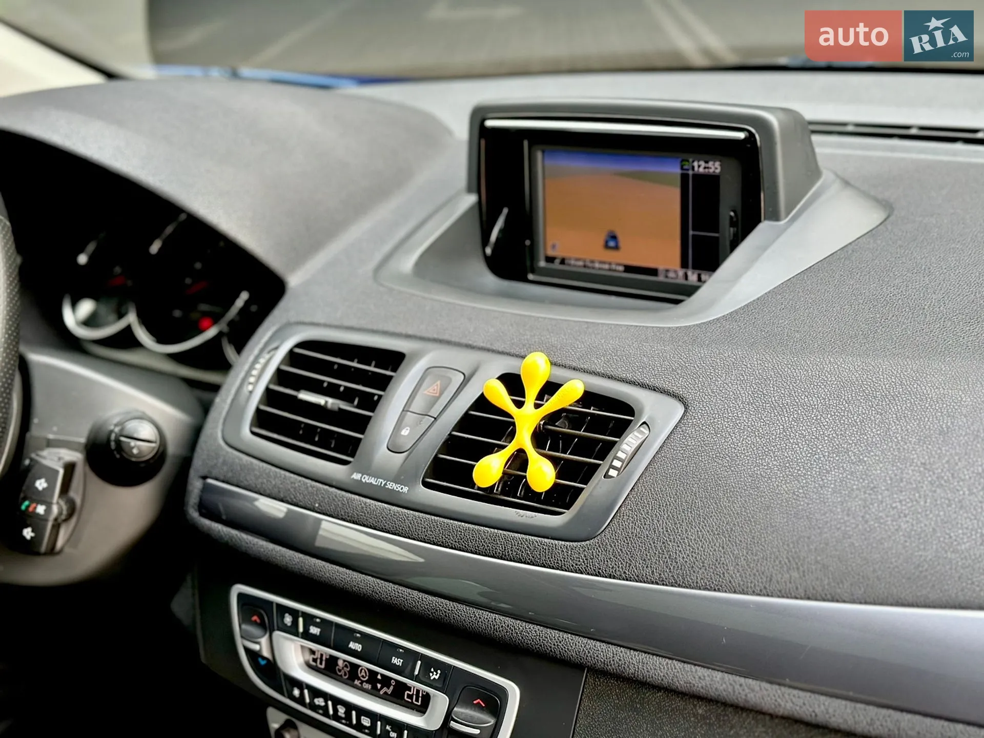 2013 Renault Megane - мініатюра 42