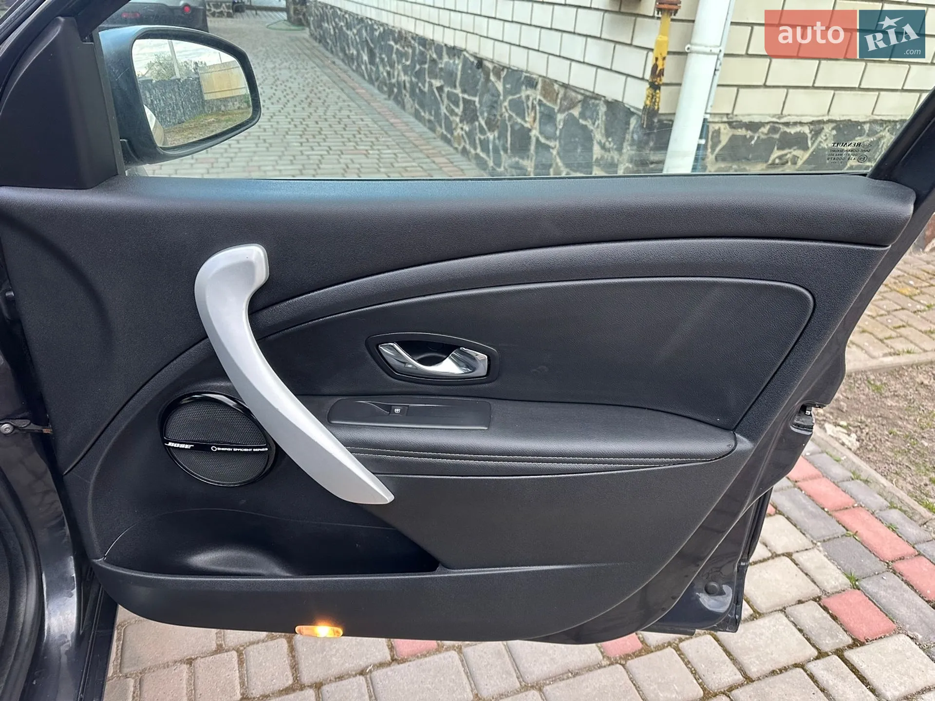 2012 Renault Megane - мініатюра 31