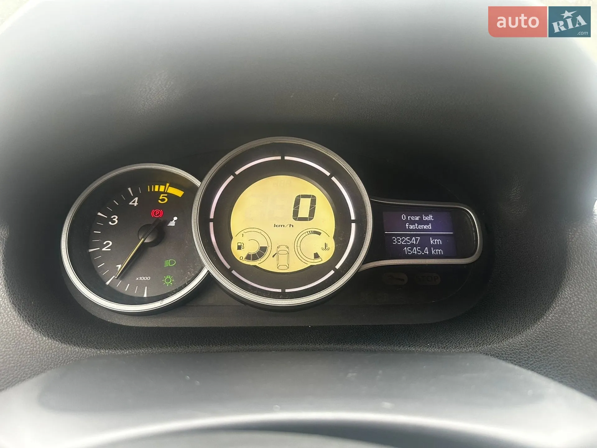2010 Renault Megane - мініатюра 12