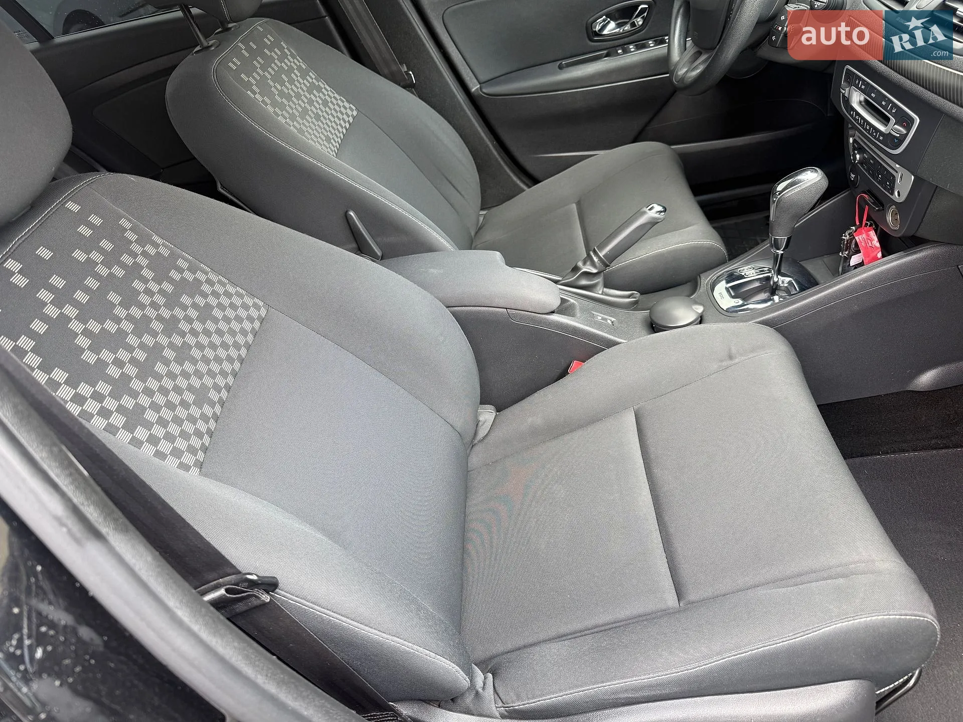 2012 Renault Megane - мініатюра 15