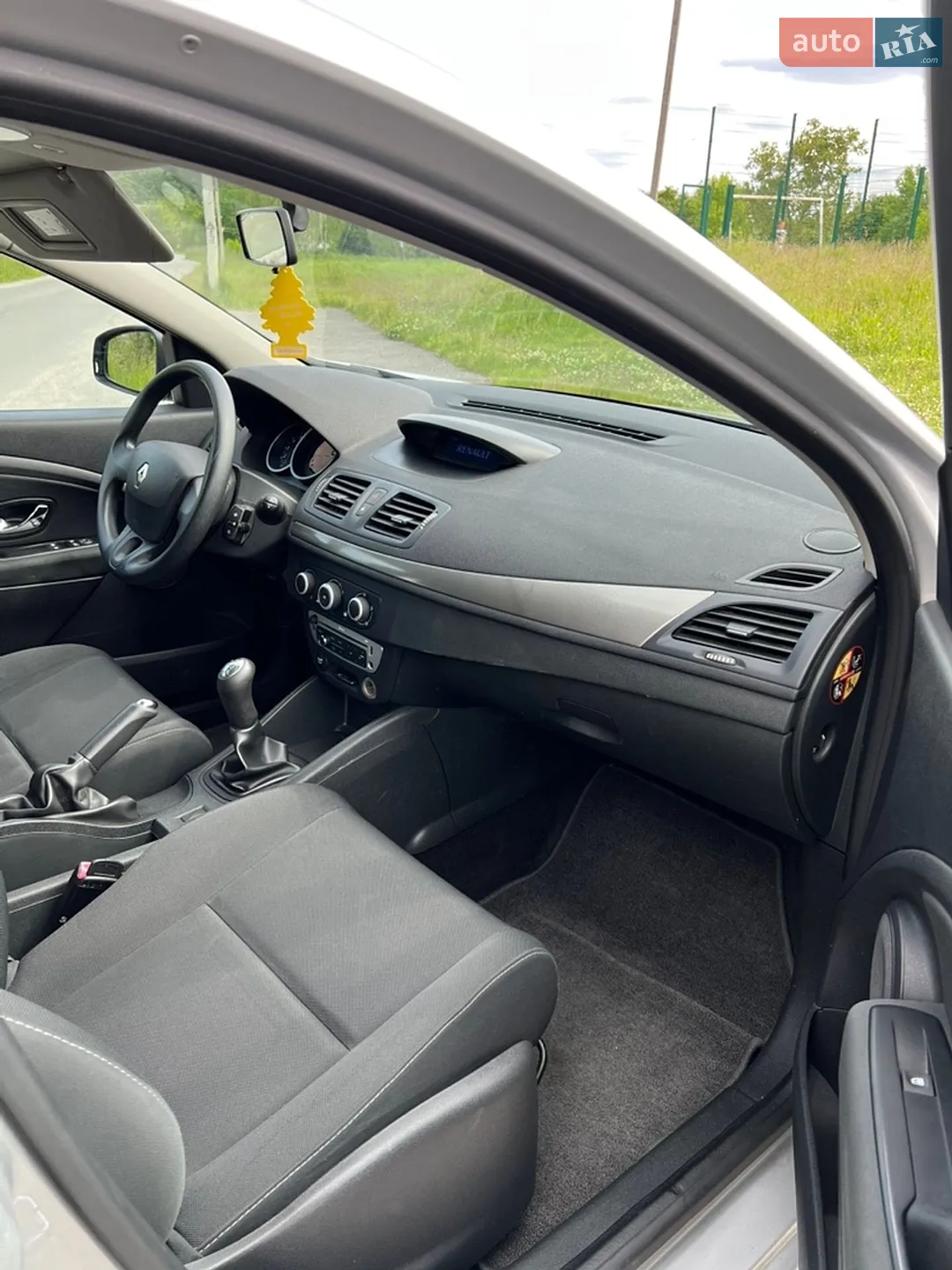 2012 Renault Megane - мініатюра 16