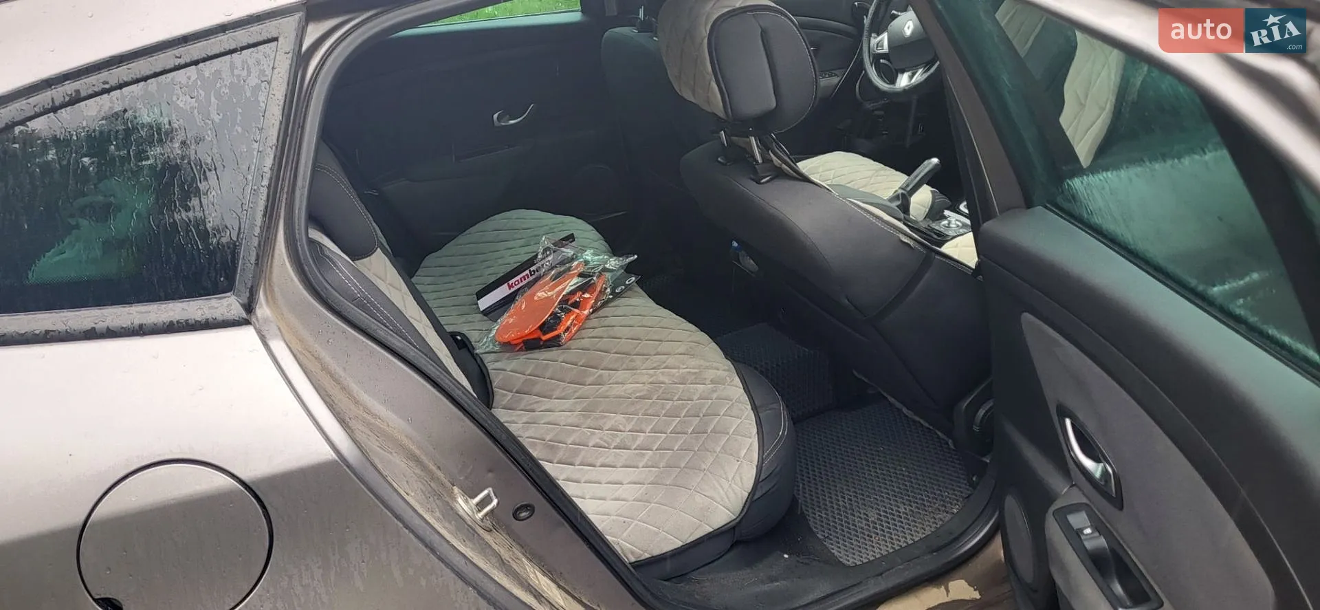 2010 Renault Megane - мініатюра 15