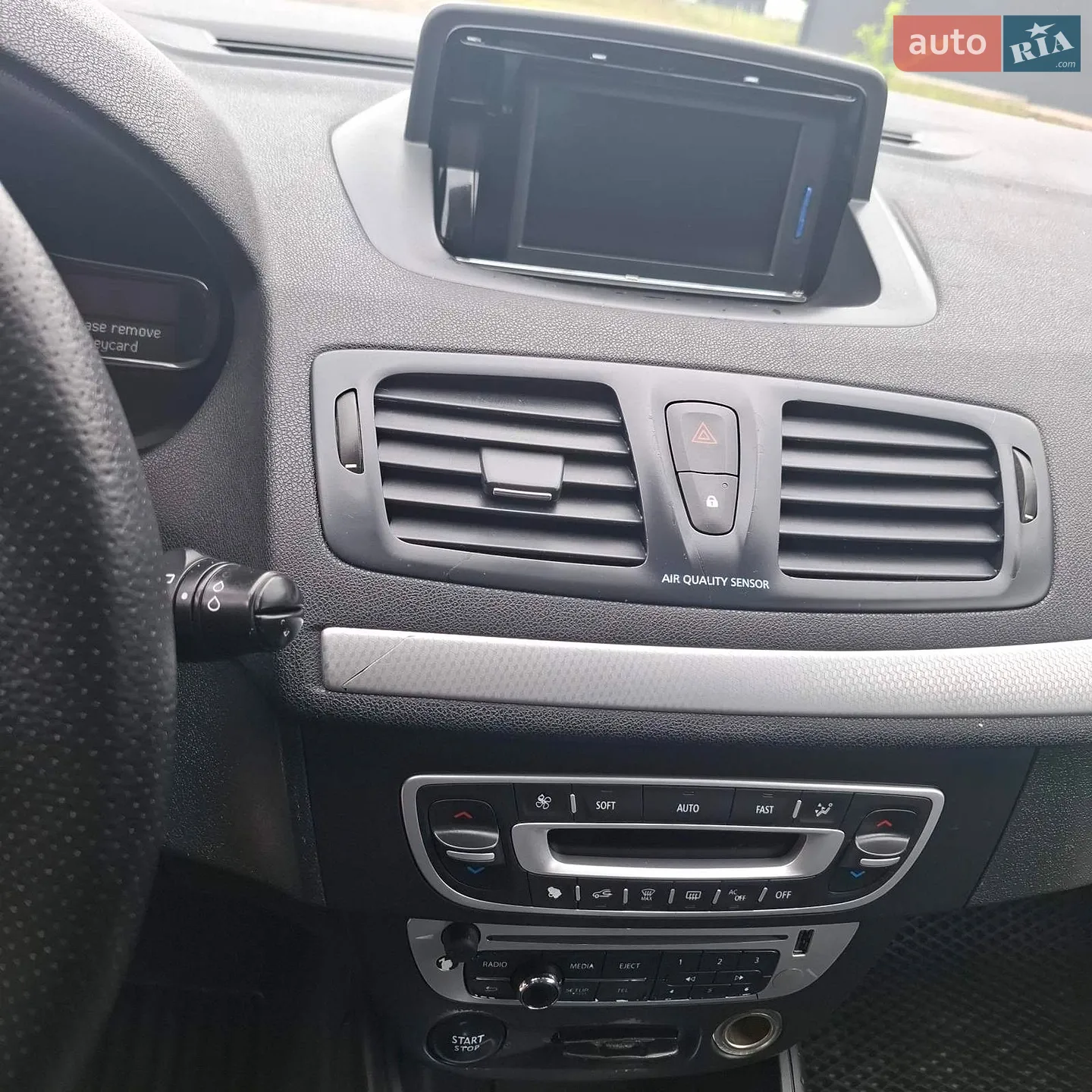 2012 Renault Megane - мініатюра 9