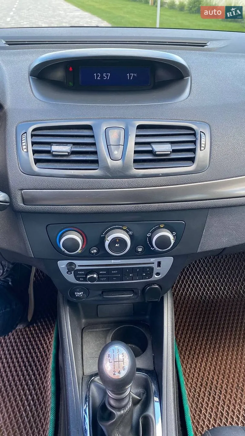 2014 Renault Megane - мініатюра 12