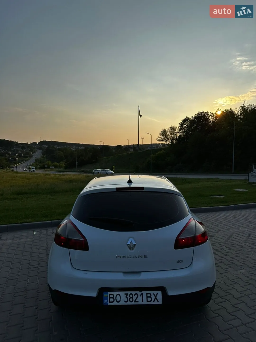 2010 Renault Megane - мініатюра 14