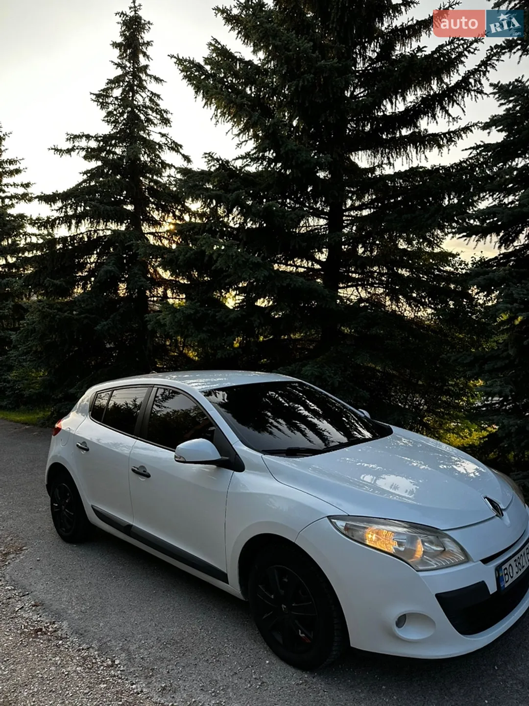 2010 Renault Megane - мініатюра 26