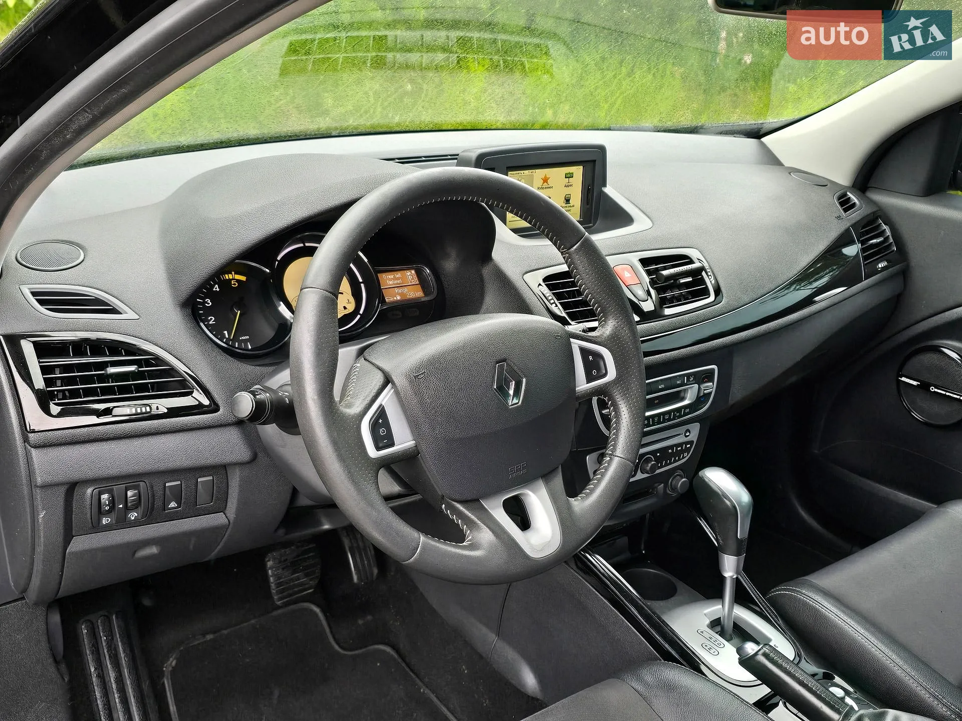 2011 Renault Megane - мініатюра 20
