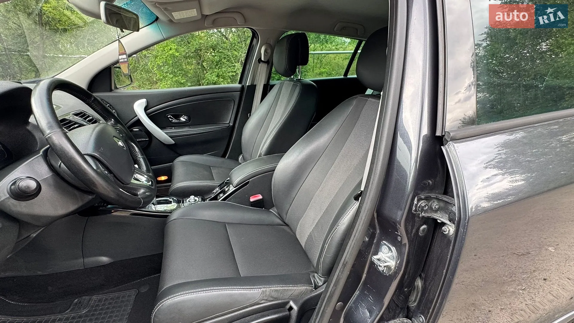 2012 Renault Megane - мініатюра 13