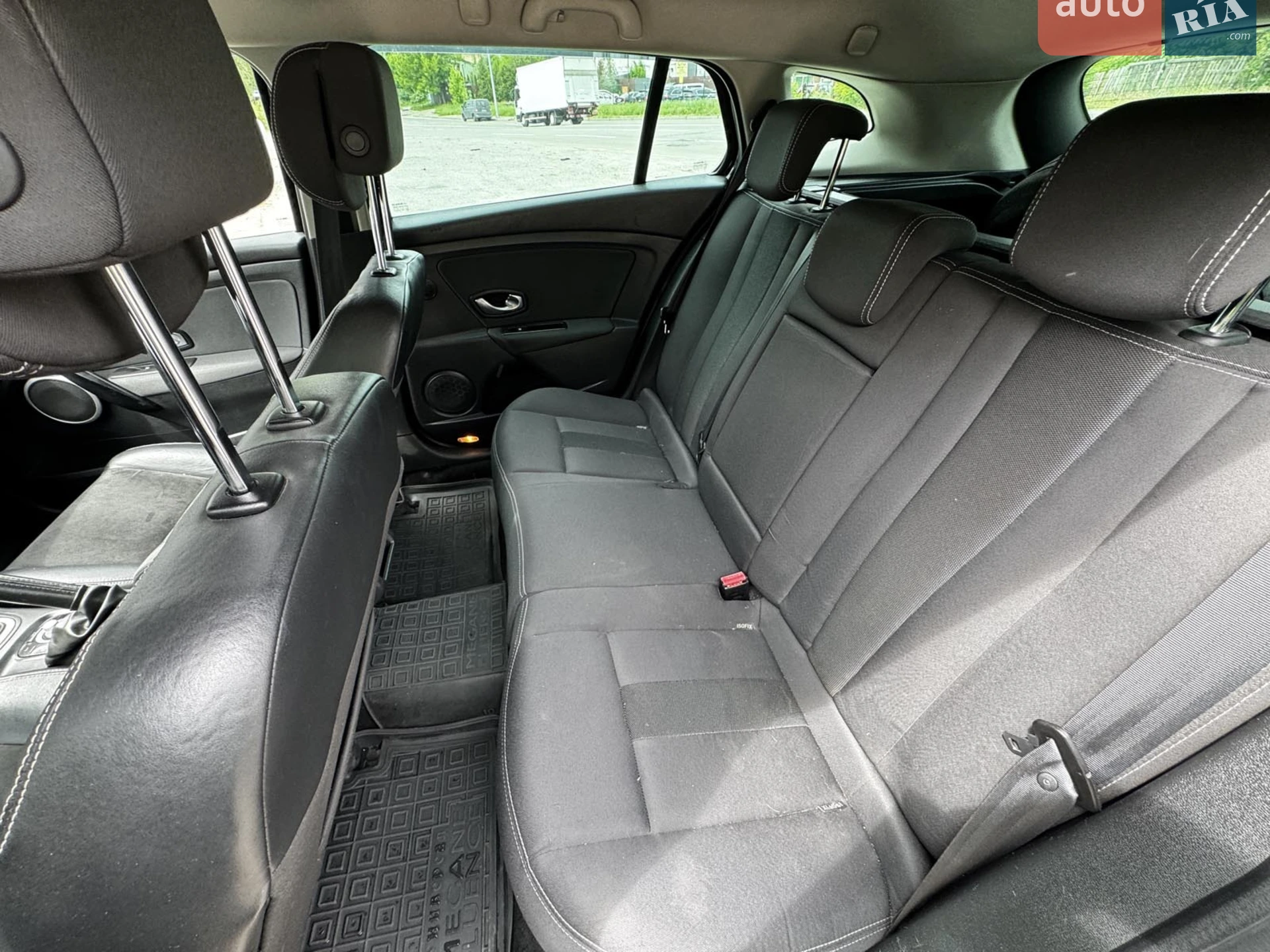 2010 Renault Megane - мініатюра 25