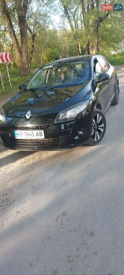 2010 Renault Megane - мініатюра 13