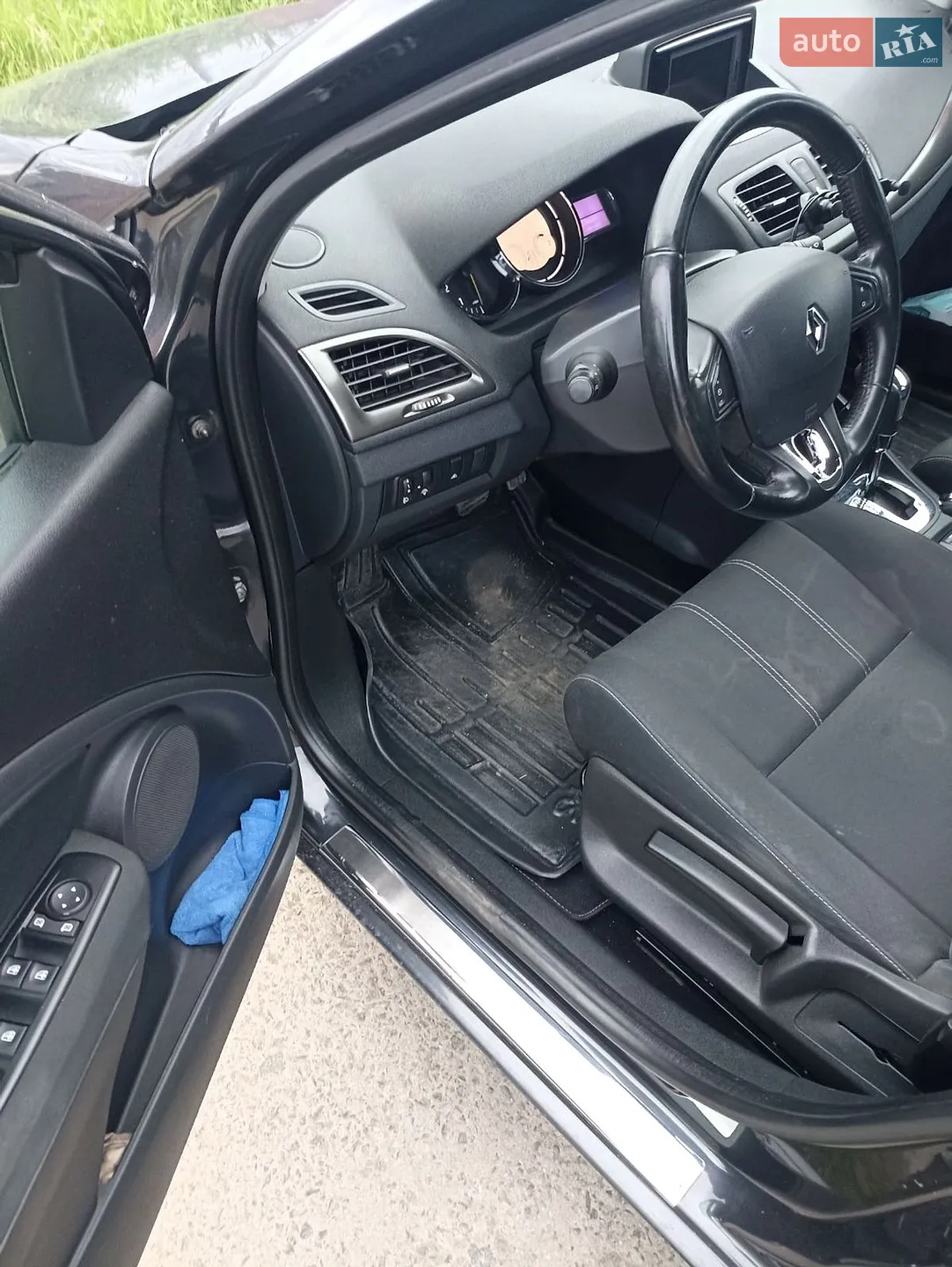 2014 Renault Megane - мініатюра 11