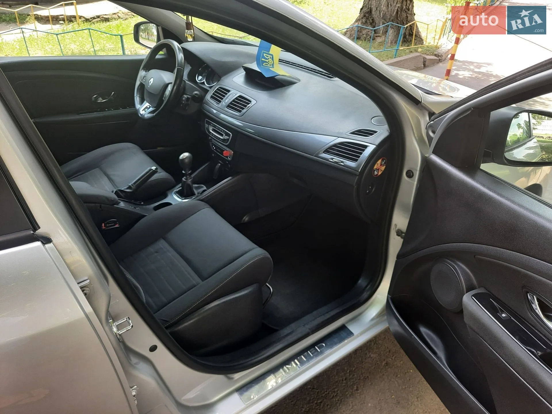 2015 Renault Megane - мініатюра 21