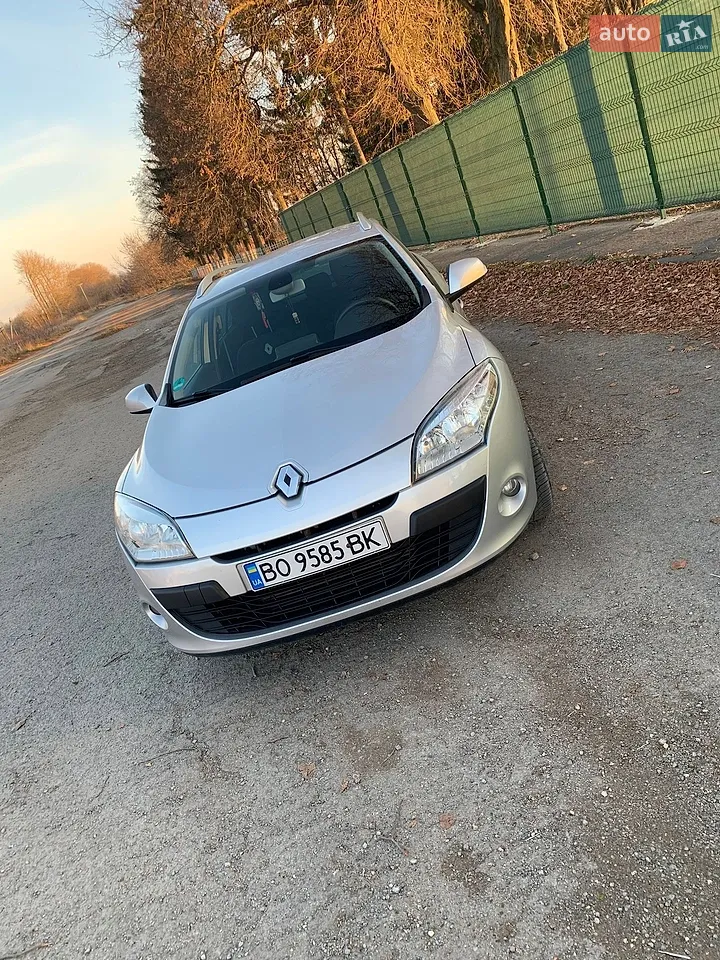 2012 Renault Megane - мініатюра 14