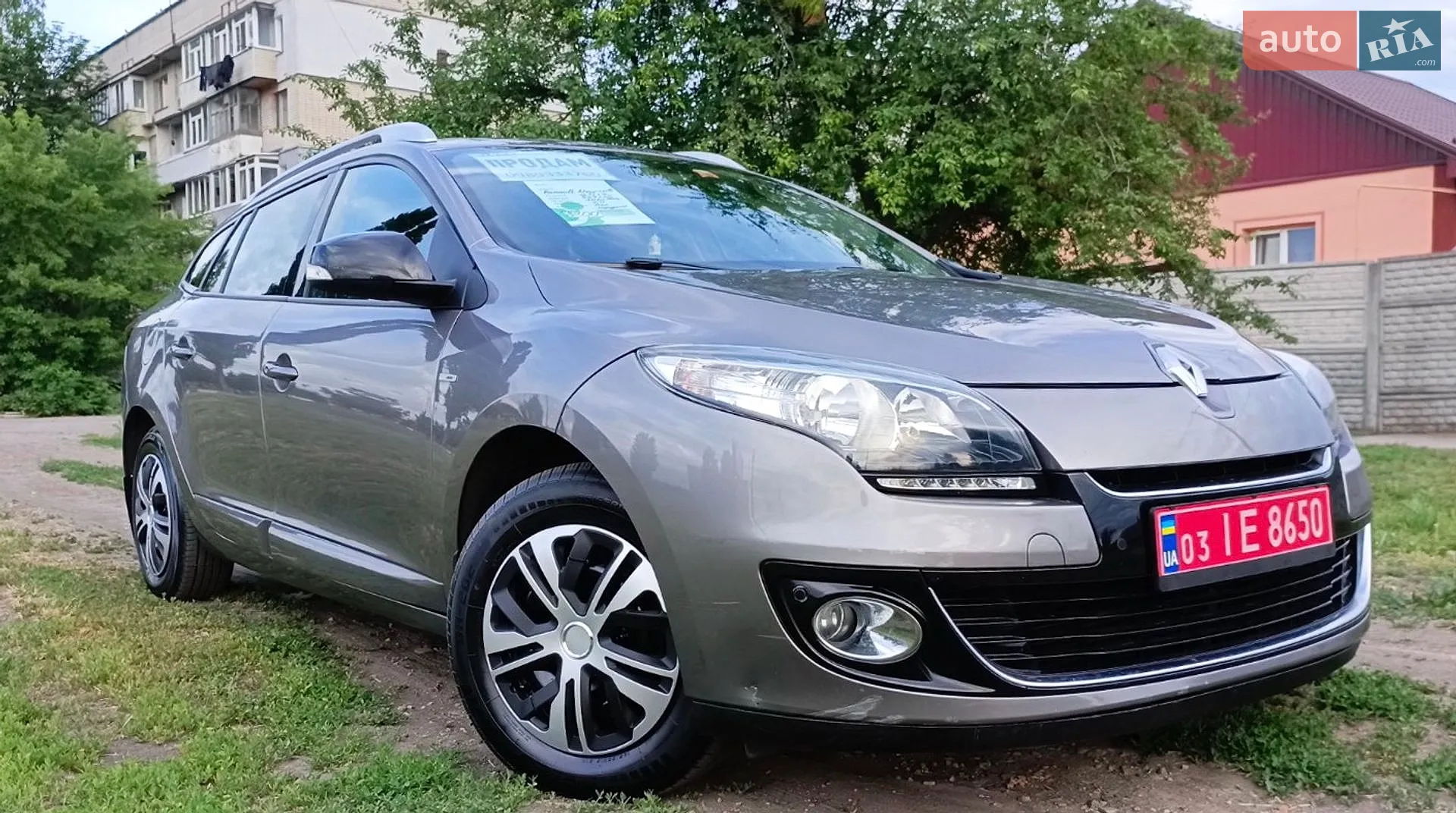 2012 Renault Megane - фото 1