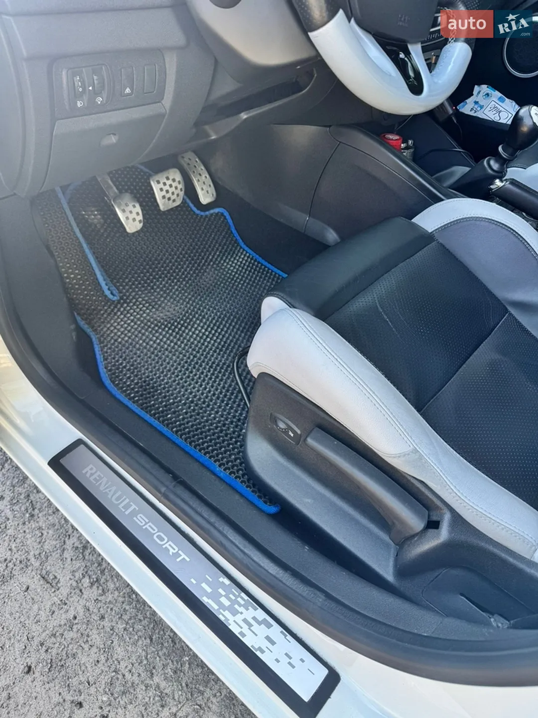 2012 Renault Megane - мініатюра 14