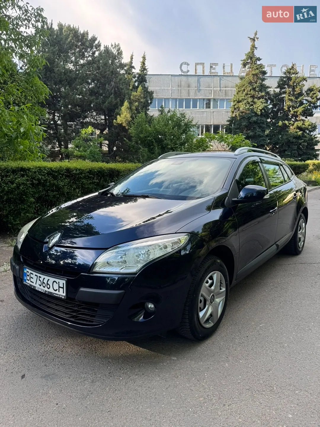 2010 Renault Megane - мініатюра 3
