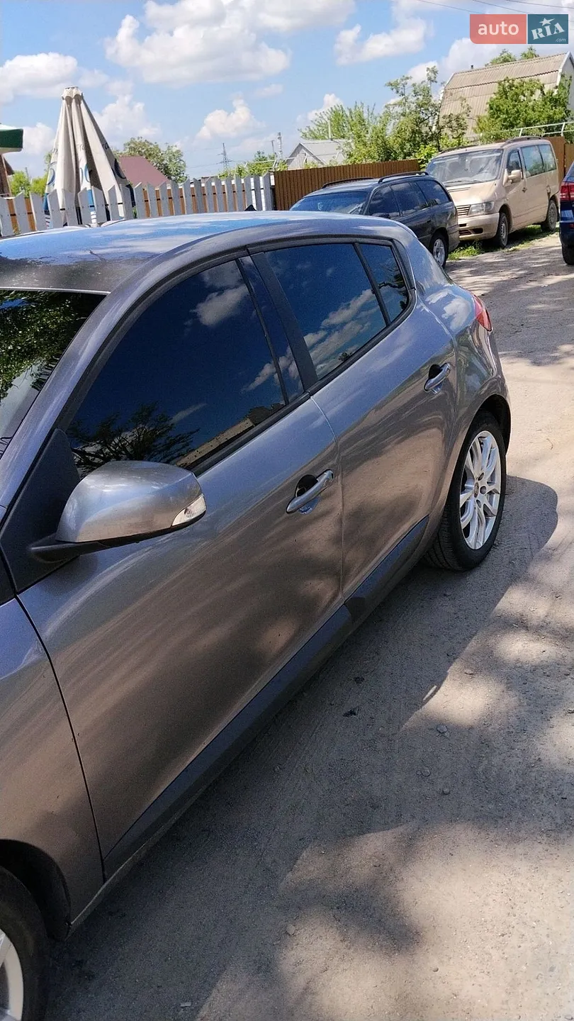 2010 Renault Megane - фото 1