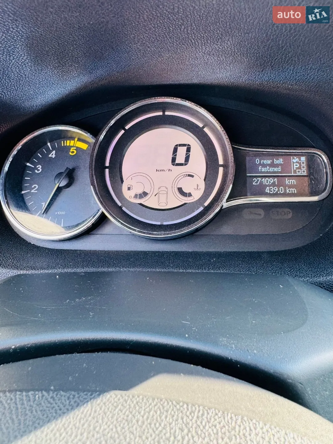 2012 Renault Megane - мініатюра 21