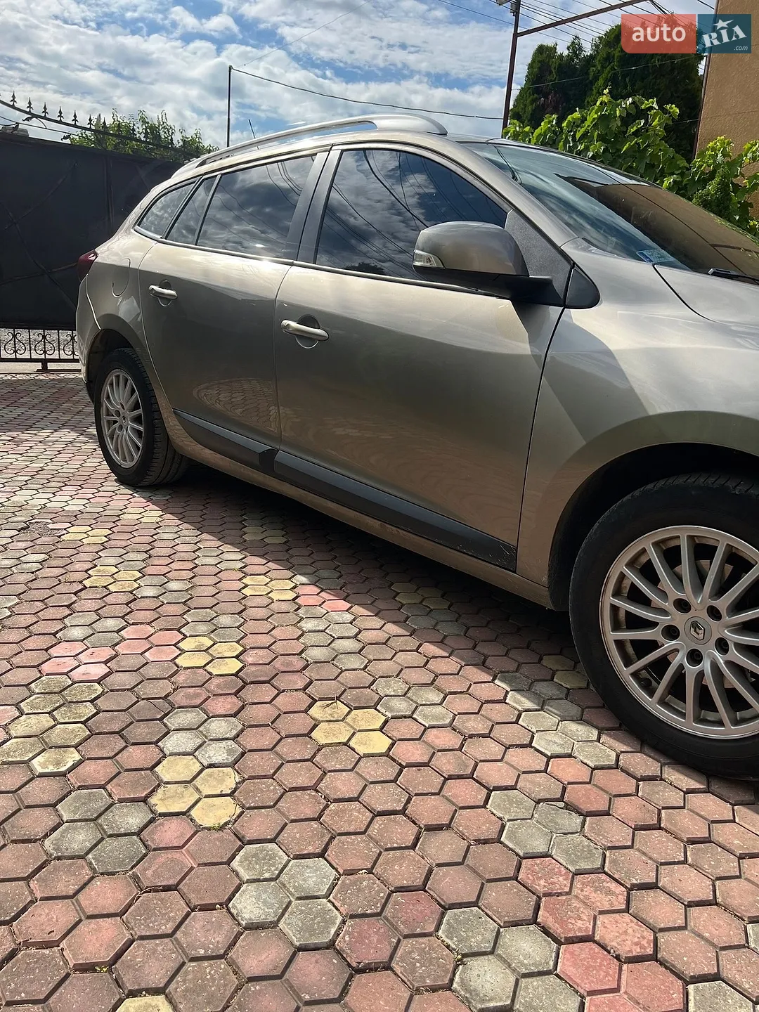 2011 Renault Megane - мініатюра 8