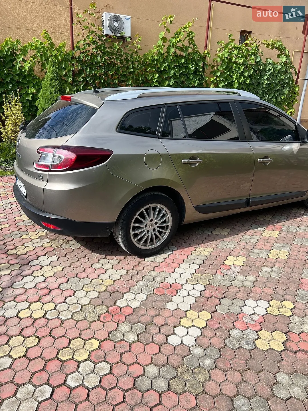 2011 Renault Megane - мініатюра 11