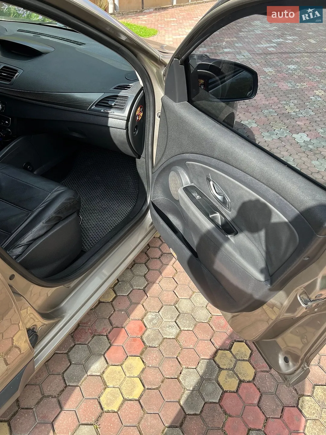 2011 Renault Megane - мініатюра 37