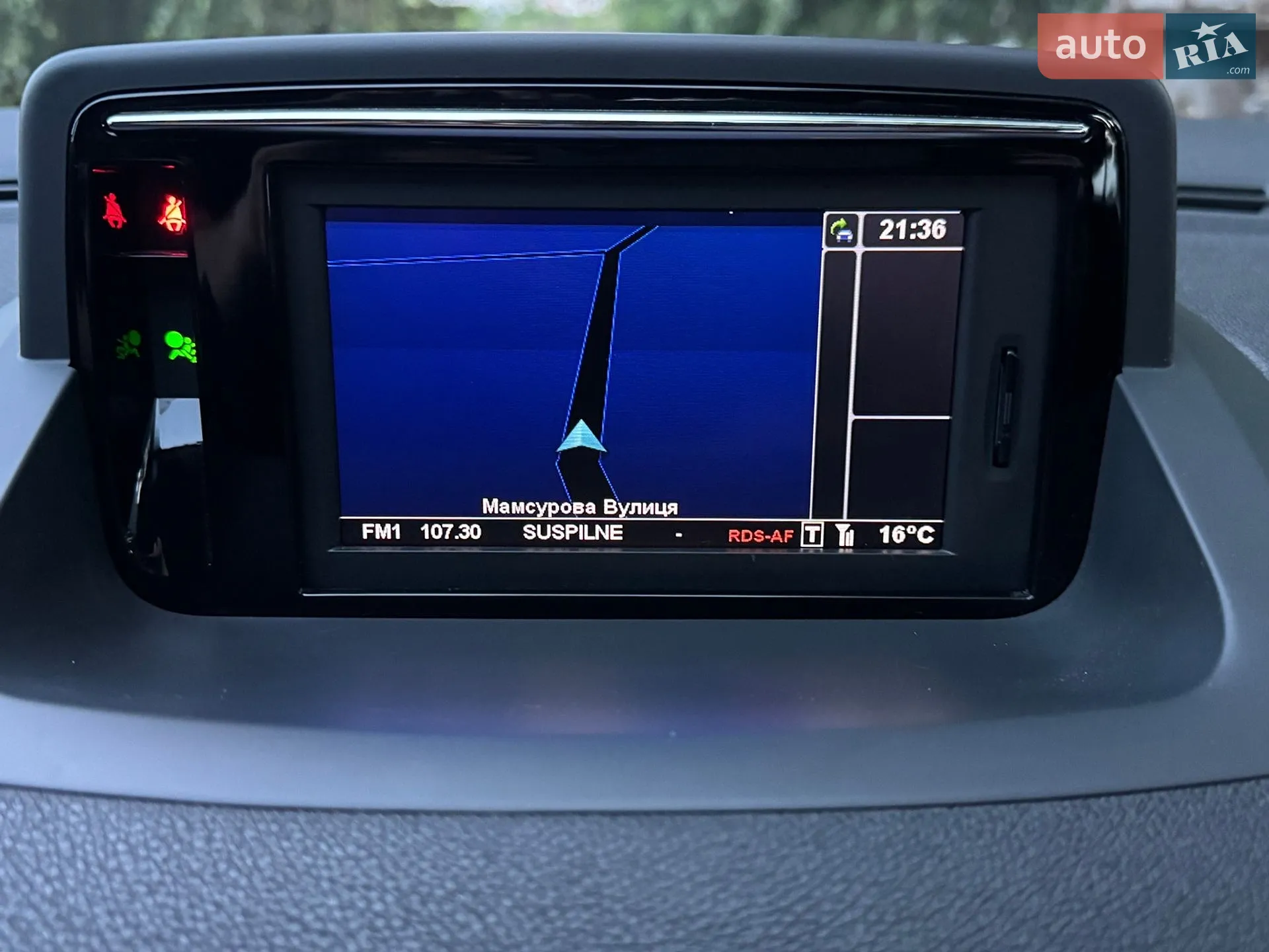 2012 Renault Megane - мініатюра 17