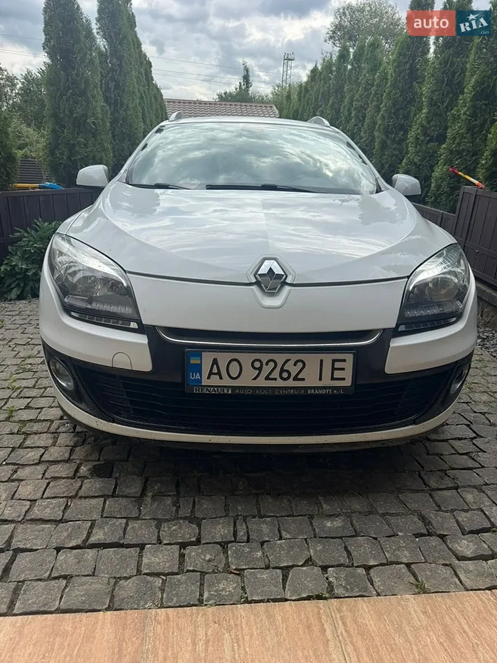 2012 Renault Megane - мініатюра 8
