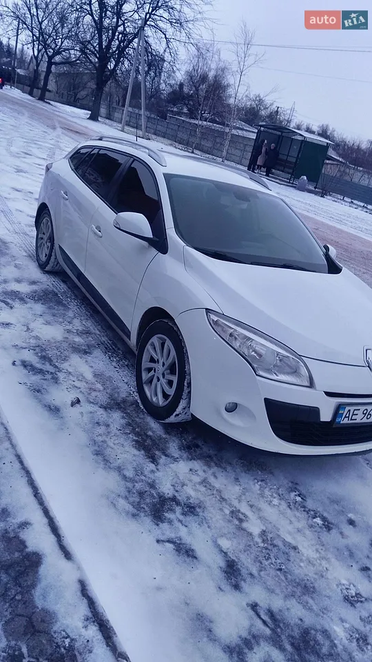 2010 Renault Megane - мініатюра 23