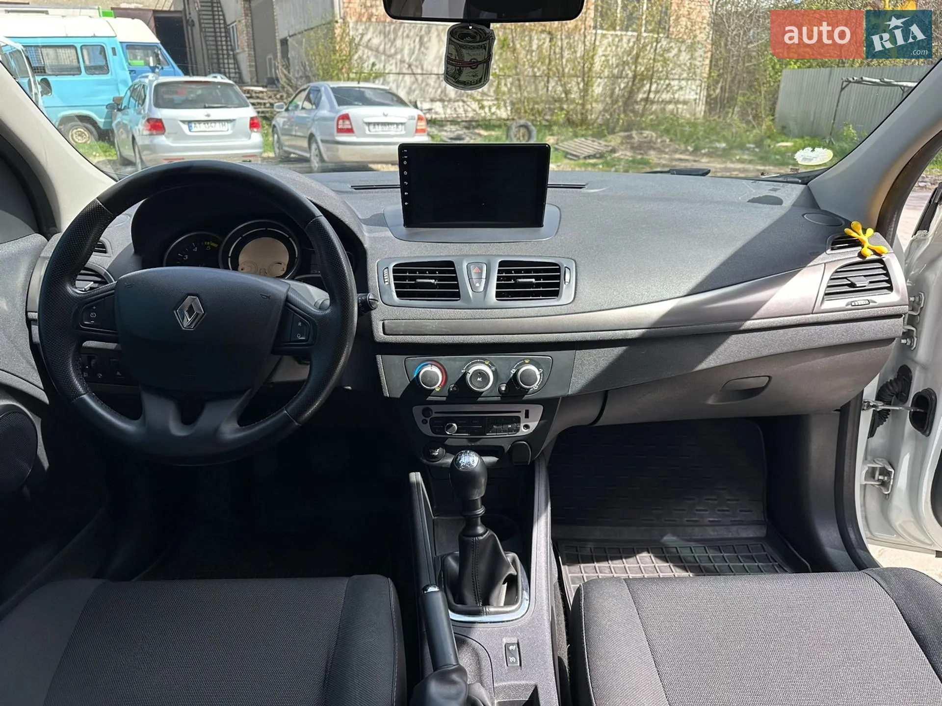 2014 Renault Megane - мініатюра 9