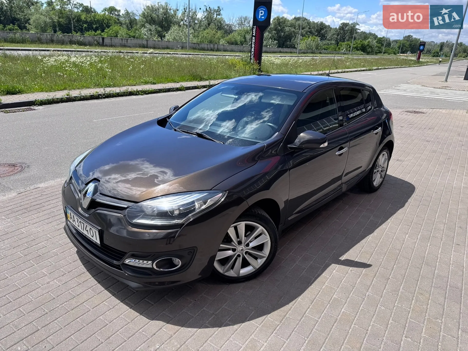 2013 Renault Megane - мініатюра 2