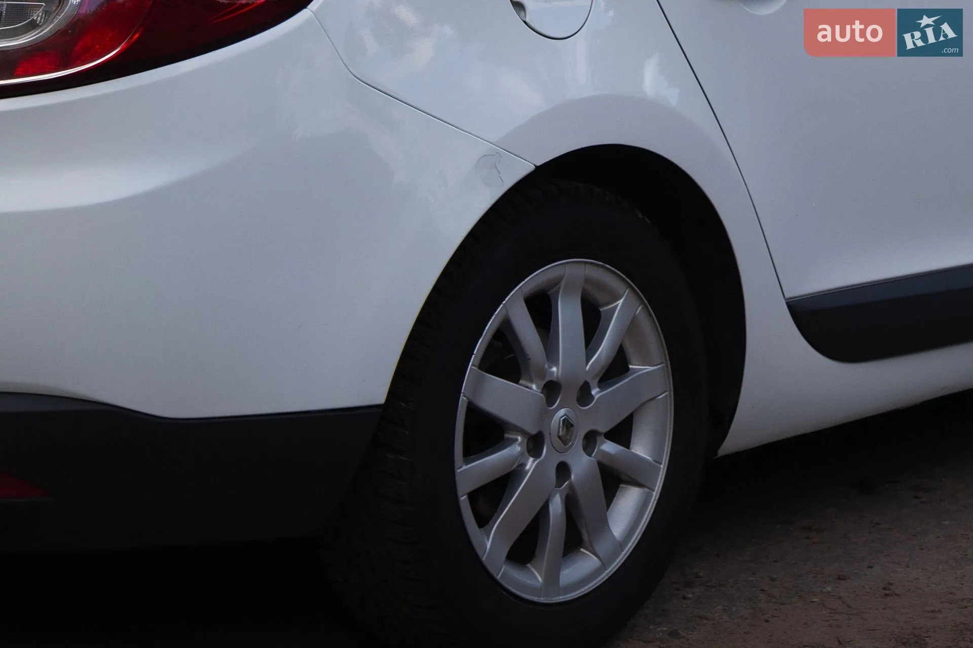 2010 Renault Megane - мініатюра 9