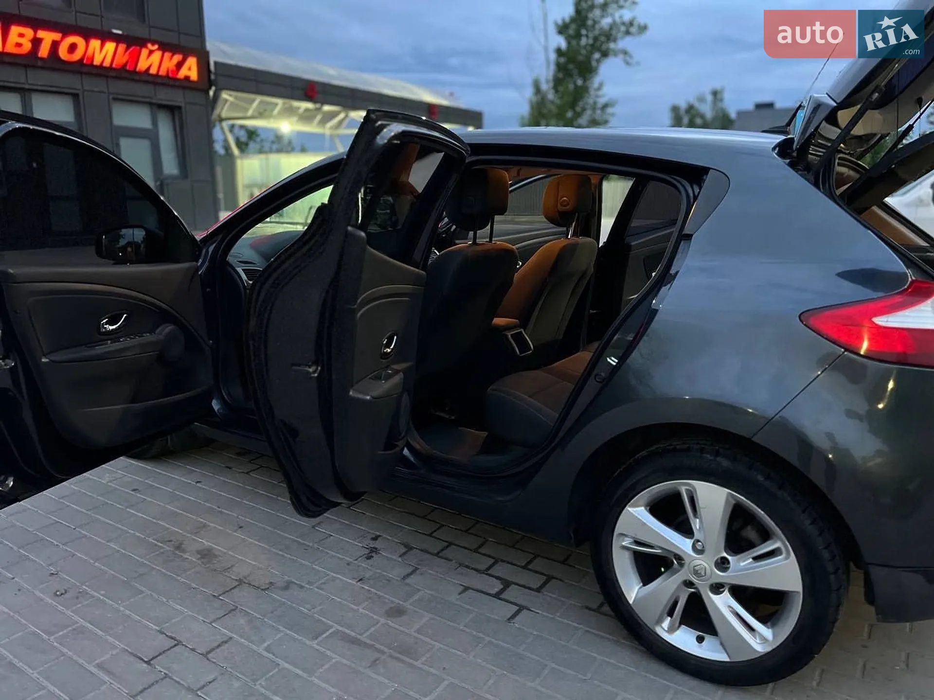 2013 Renault Megane - мініатюра 18