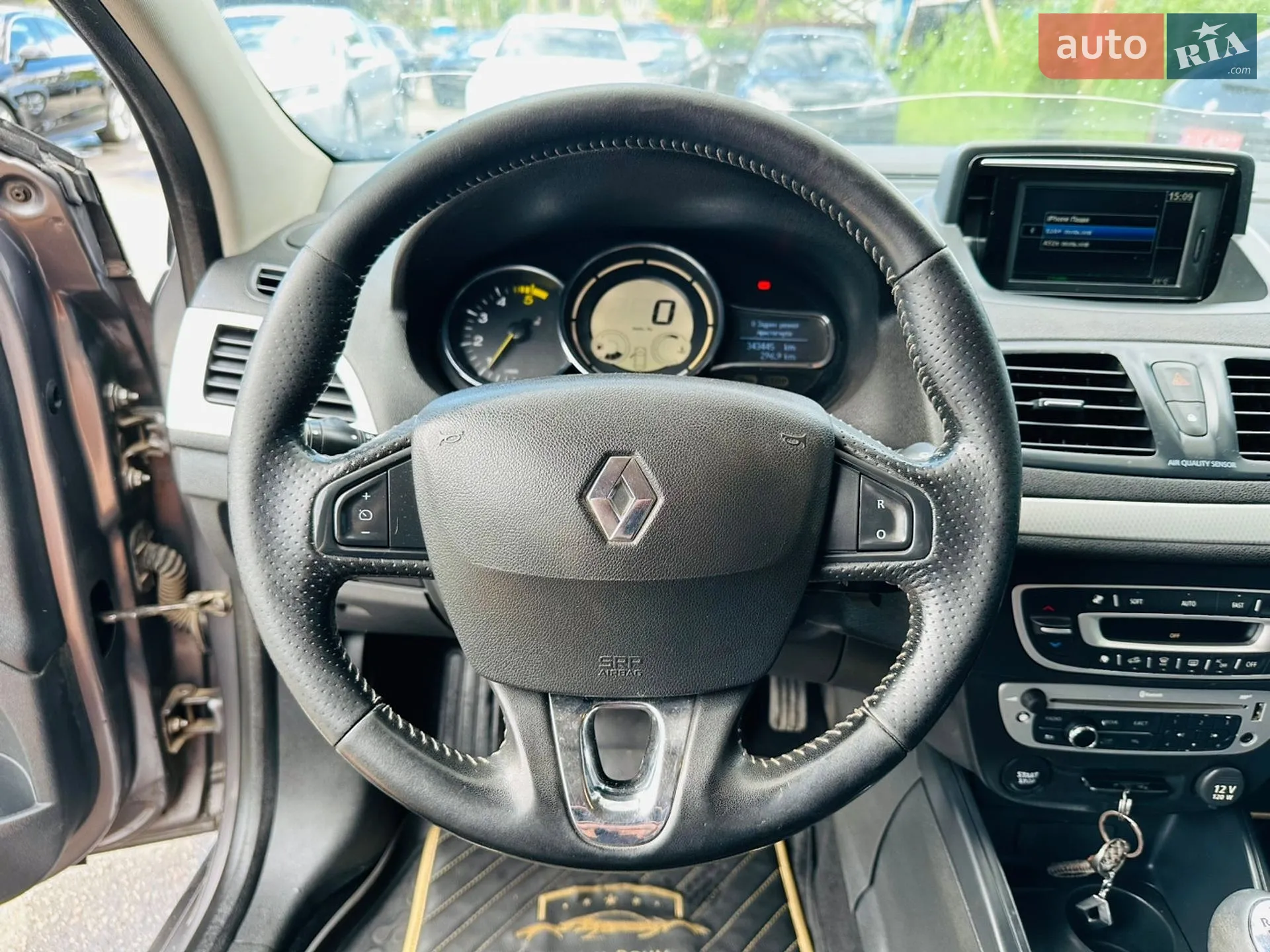 2013 Renault Megane - мініатюра 27
