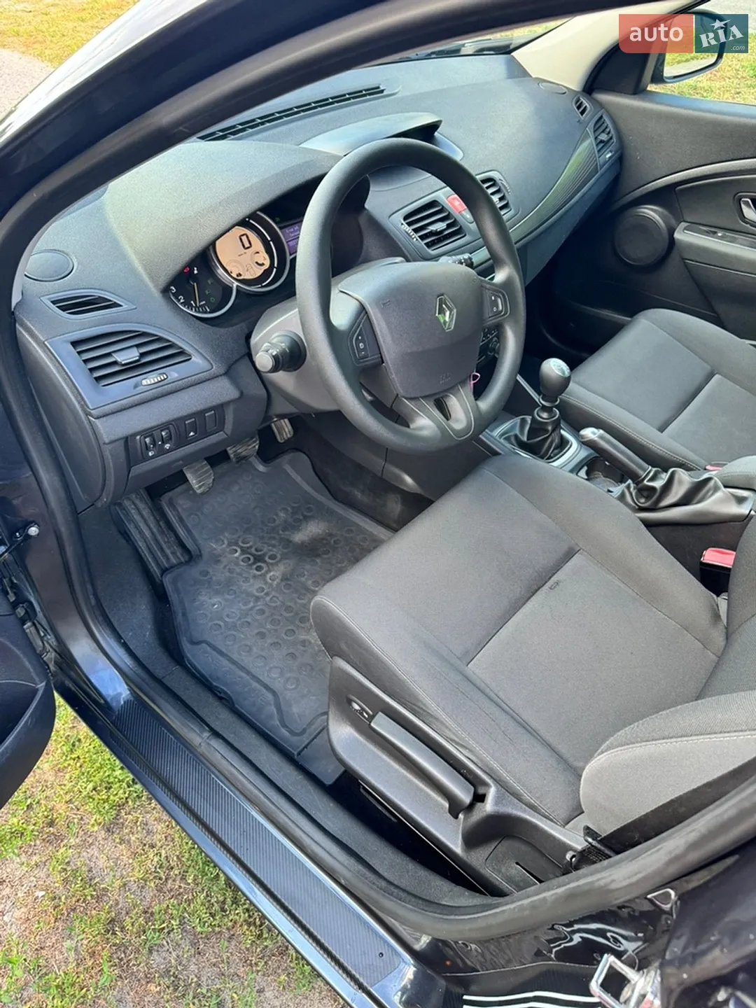 2011 Renault Megane - мініатюра 44