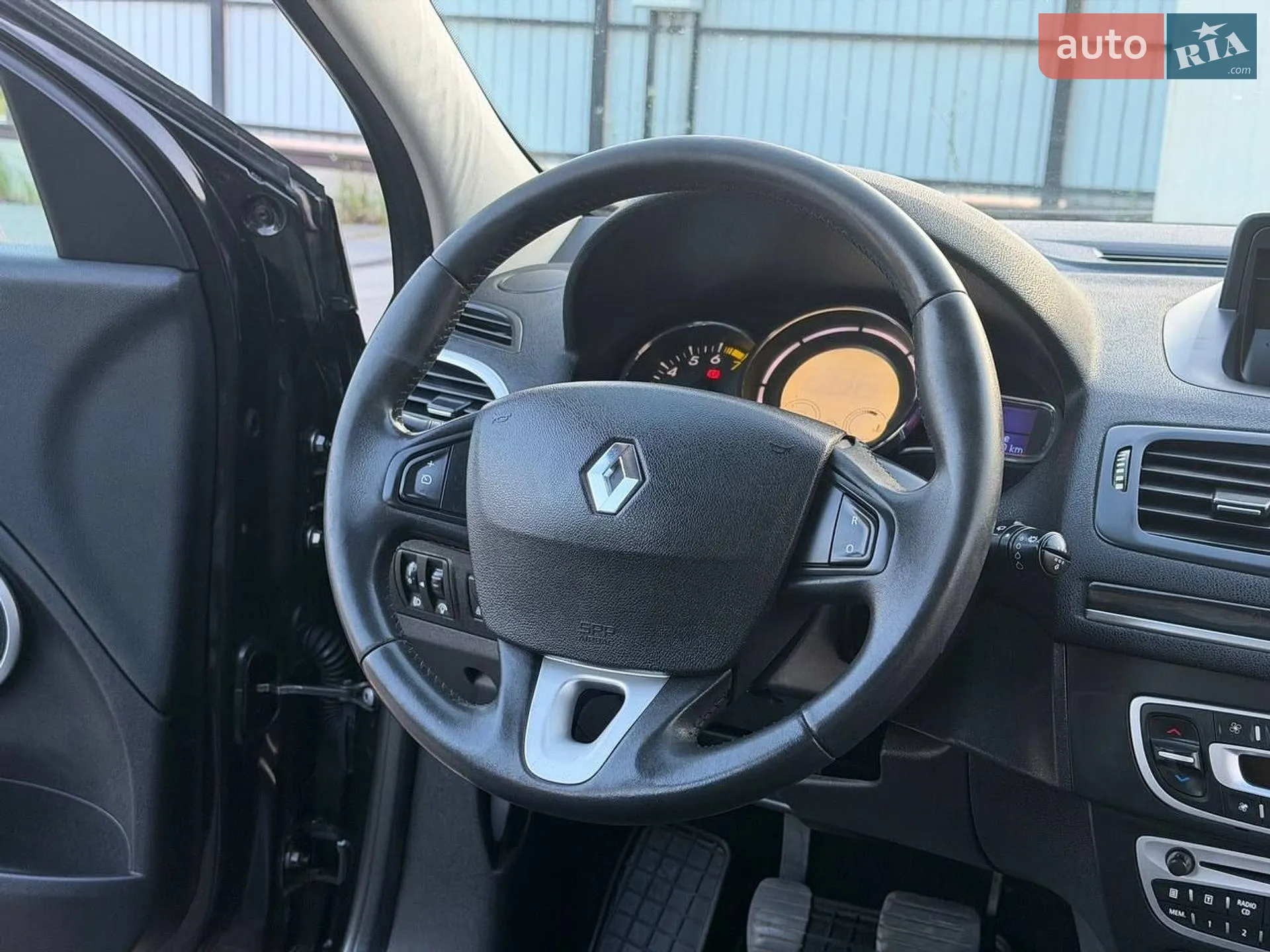 2010 Renault Megane - мініатюра 28
