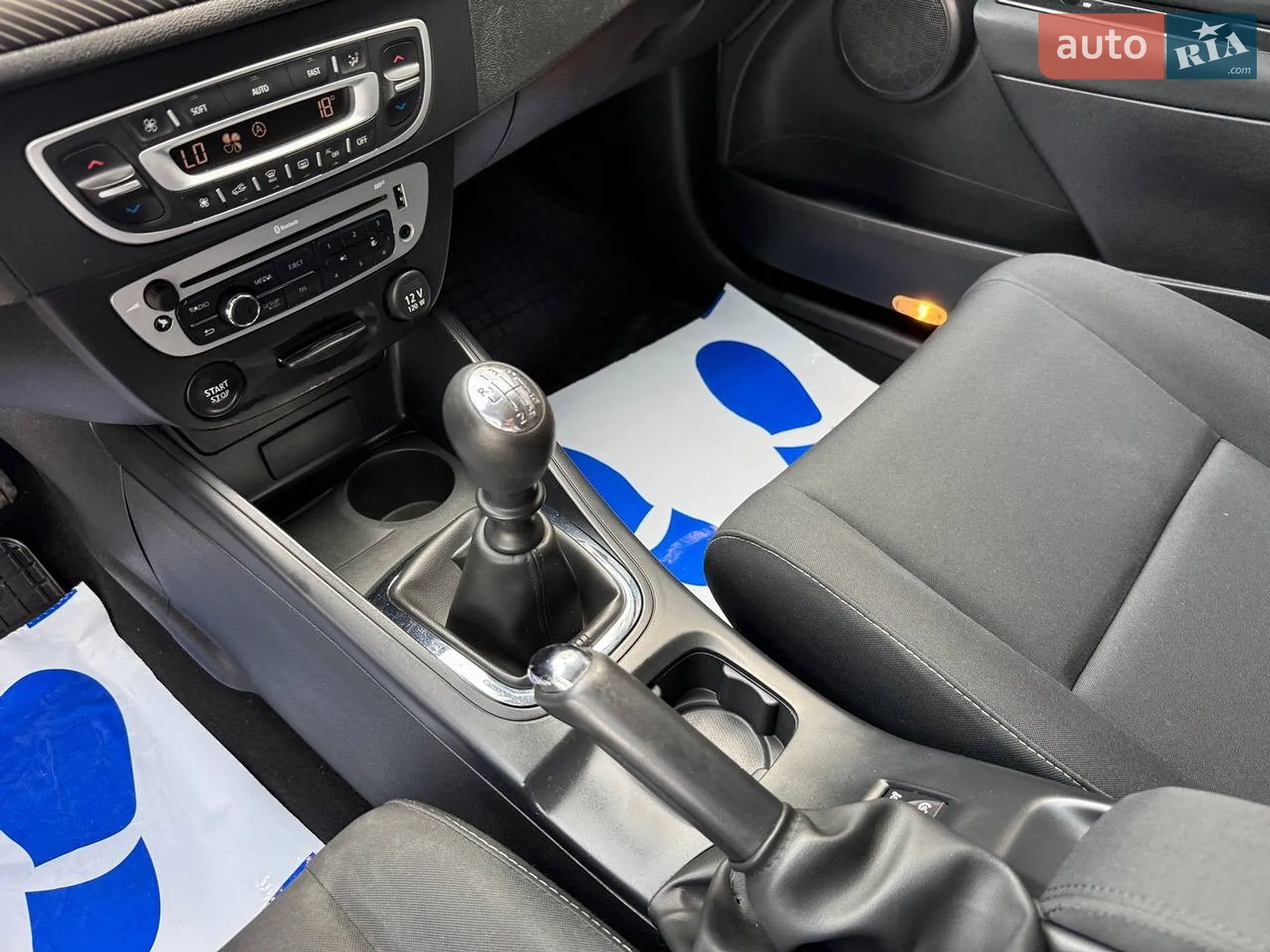 2012 Renault Megane - мініатюра 33