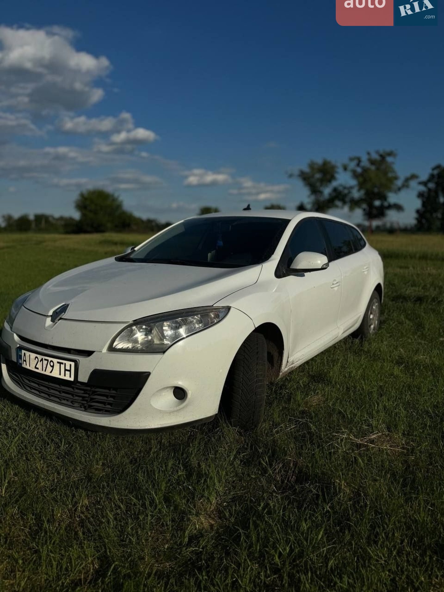 2010 Renault Megane - мініатюра 8